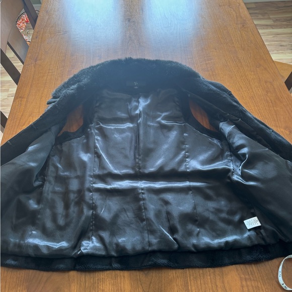 Rachel Zoe Faux Fur Vest - Picture 9 of 11